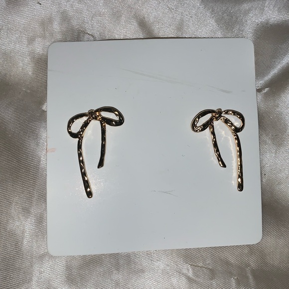 Gold Bow Earrings - Picture 3 of 4